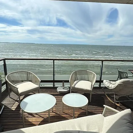 Private By Sea Balcony, Sauna, Parking Apartment *